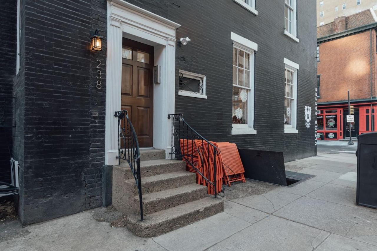 Renovated & Modern Home In Downtown Philly Philadelphia Exterior foto